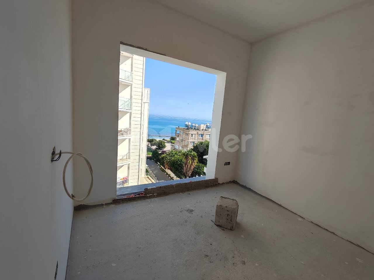 Seaview 2+1 apartment in the center of Famagusta, NEW