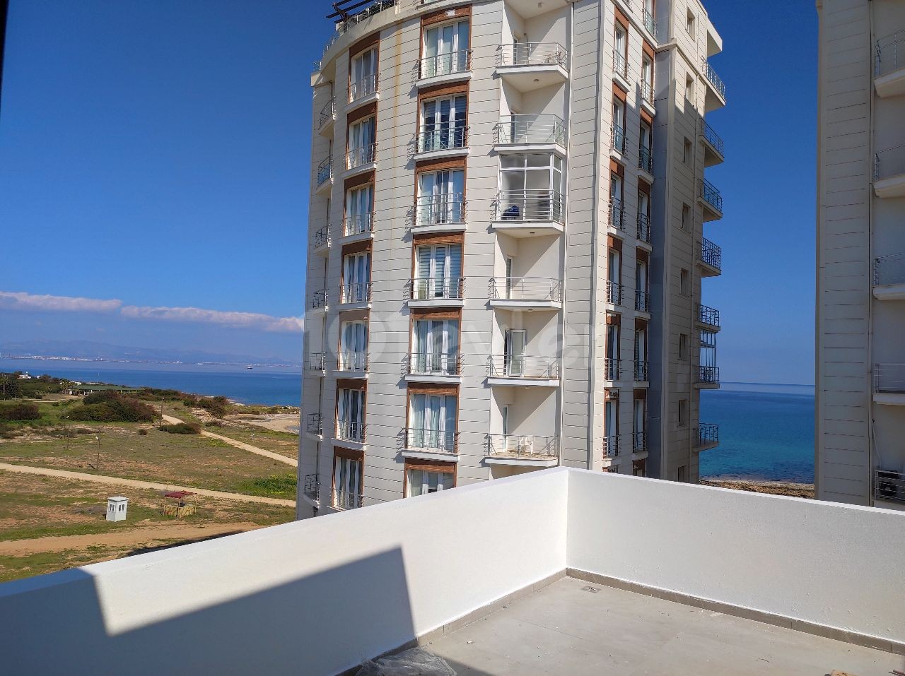 Seaview 2+1 apartment in the center of Famagusta, NEW