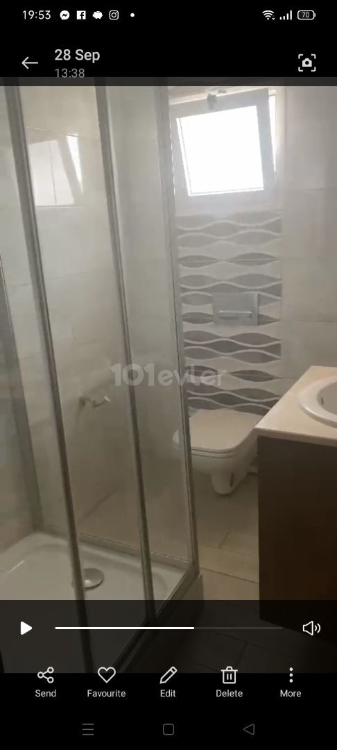 ROYAL PARLAK’a özel Kiralık 1+1 Üniversitenin önü. 3 aylık peşin 