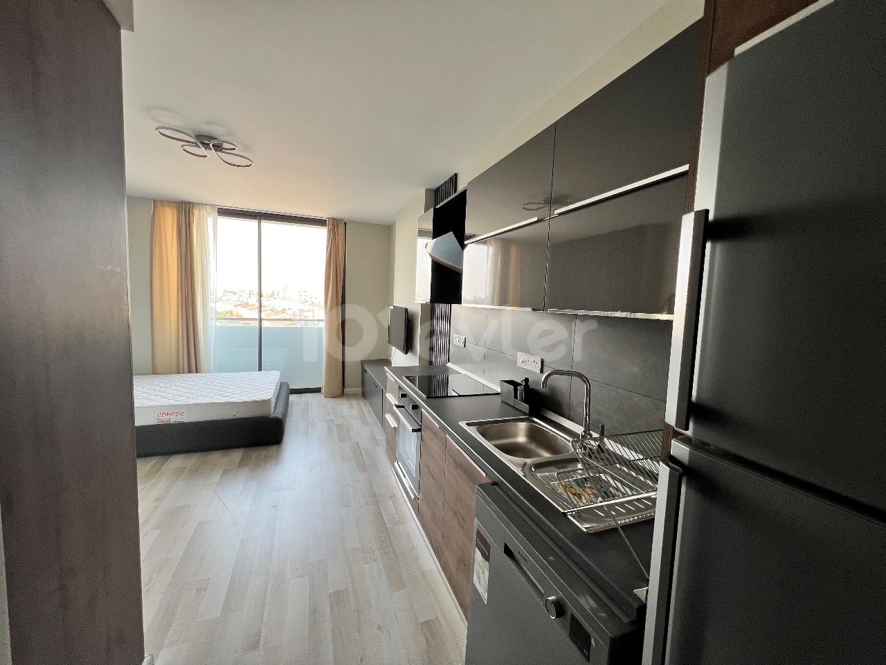 Royal.Tutar special offer: rental Studio flat in Priemier tower Famagusta 