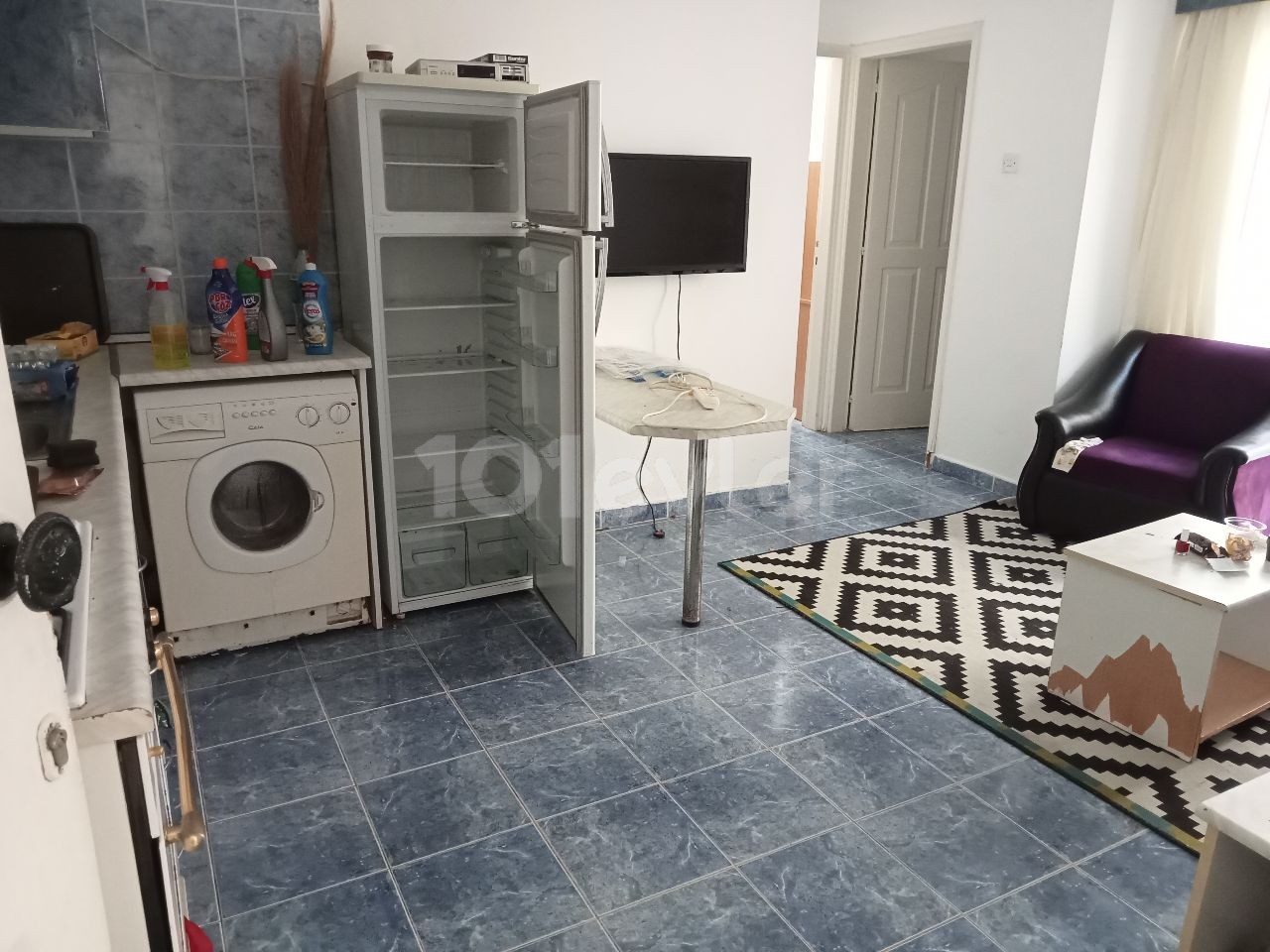 Royal Tutar'a özel: okula yakın 1+1 kiralık daire. 6 ay peşin 