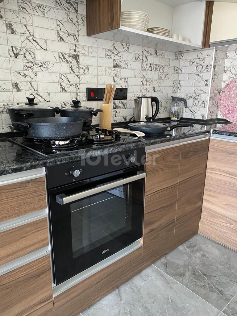 Royal TUTAR'A ÖZEL: şehir merkezi yakın lüxs 2+1 kiralık 