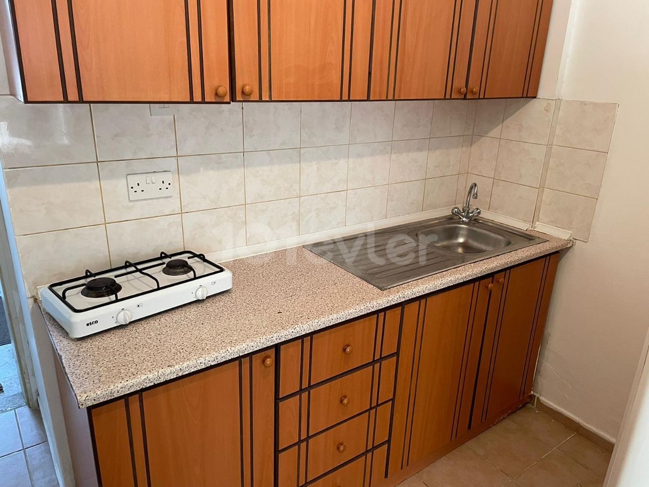 Royal Tutar'a özel: 1+1 okula yakın 5 ay peşin kiralık daire 