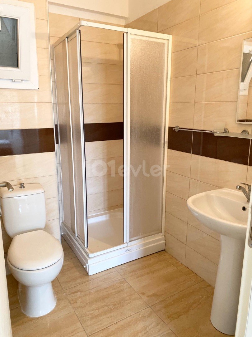 Royal.Tutar’a özel: kiralık 2+1 daire mağusa şehir merkezi 