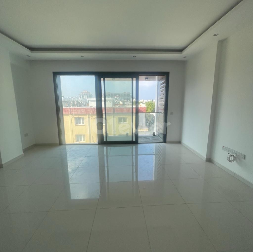 2+1 LUXURIOUS FLAT FOR SALE IN KYRENIA CENTER!!