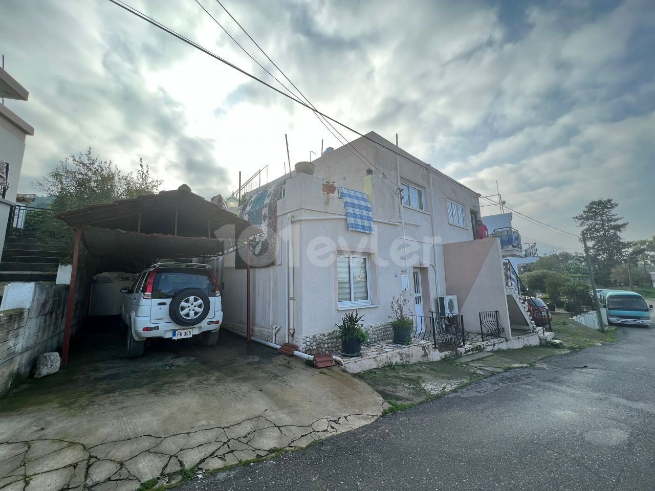 Komplettes Gebäude Kaufen in Lapta, Kyrenia