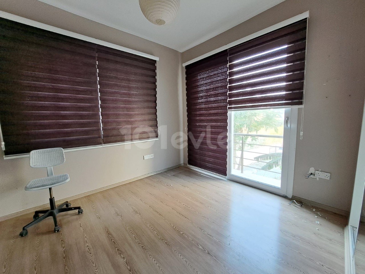 4+1 APARTMENT WITH COMMERCIAL PERMIT FOR RENT IN WALKING DISTANCE TO GIRNE PARK AVM!!