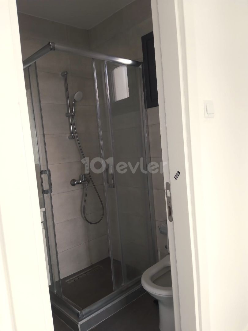 AMAZING ENSUITE 3BEDROOM PENTHOUSE IN GIRNE 