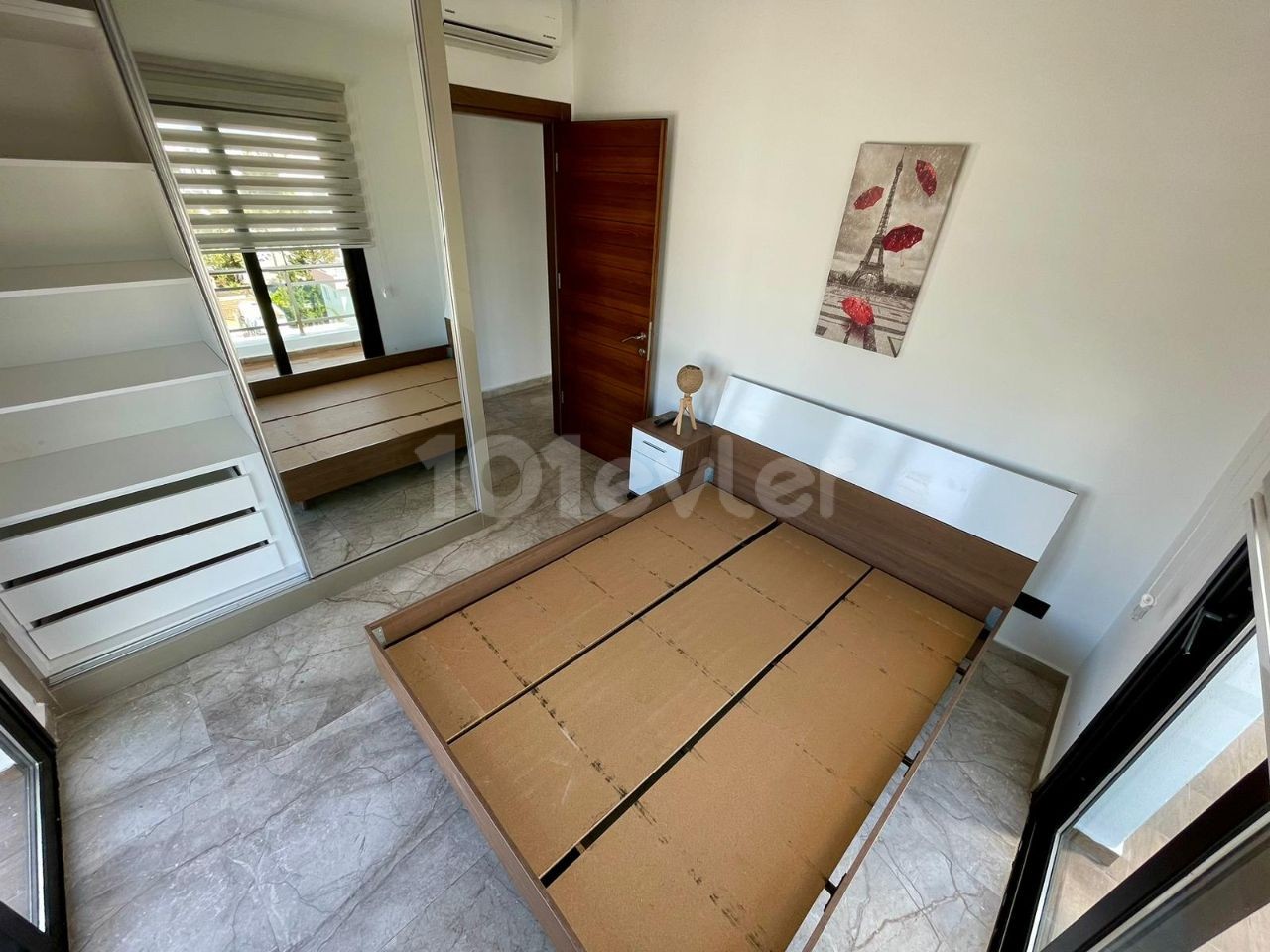 ERSTAUNLICHES 3+1 PENTHOUSE IM HERZEN DER STADT