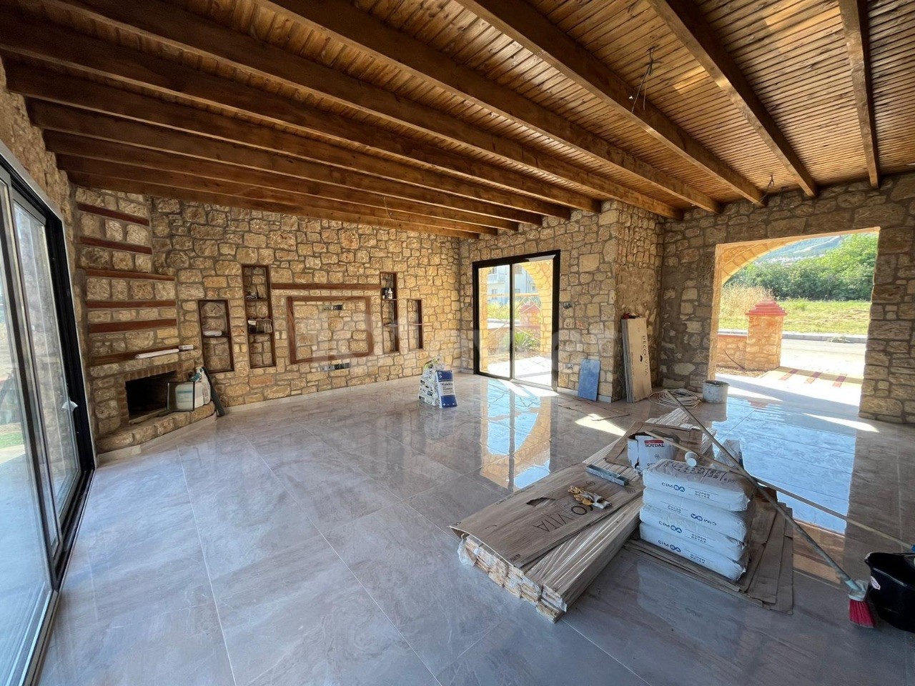 ULTRA LUXURIOUS 4+2 STONE VILLA IN KYRENIA KARŞIYAKA!!