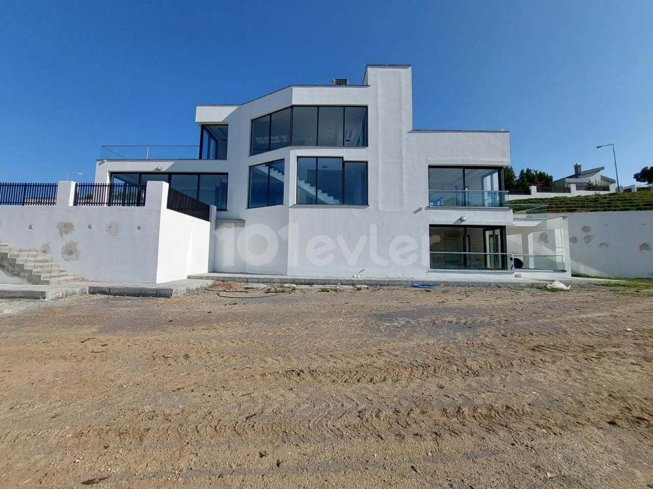 Ultra Luxury 4+2 Villa mit herrlichem Blick in Arapköy, Kyrenia ** 