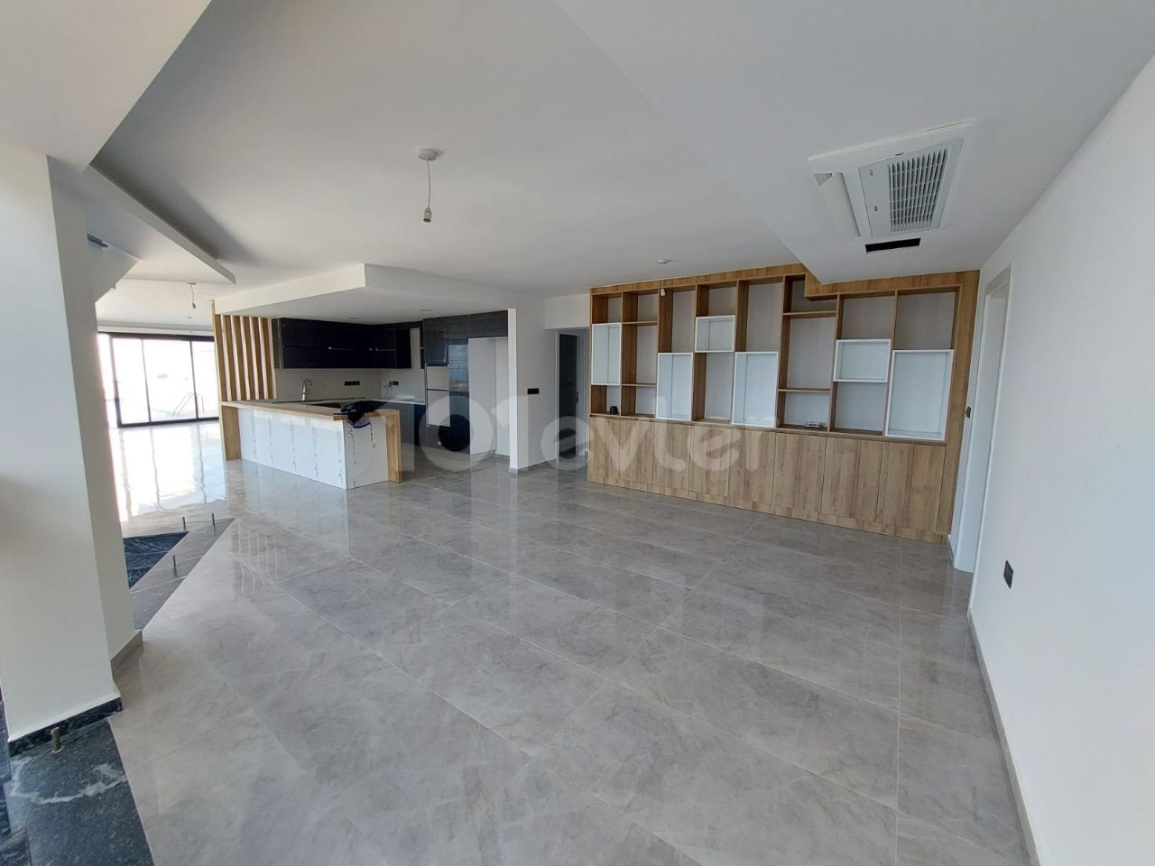 Ultra Luxury 4+2 Villa mit herrlichem Blick in Arapköy, Kyrenia ** 