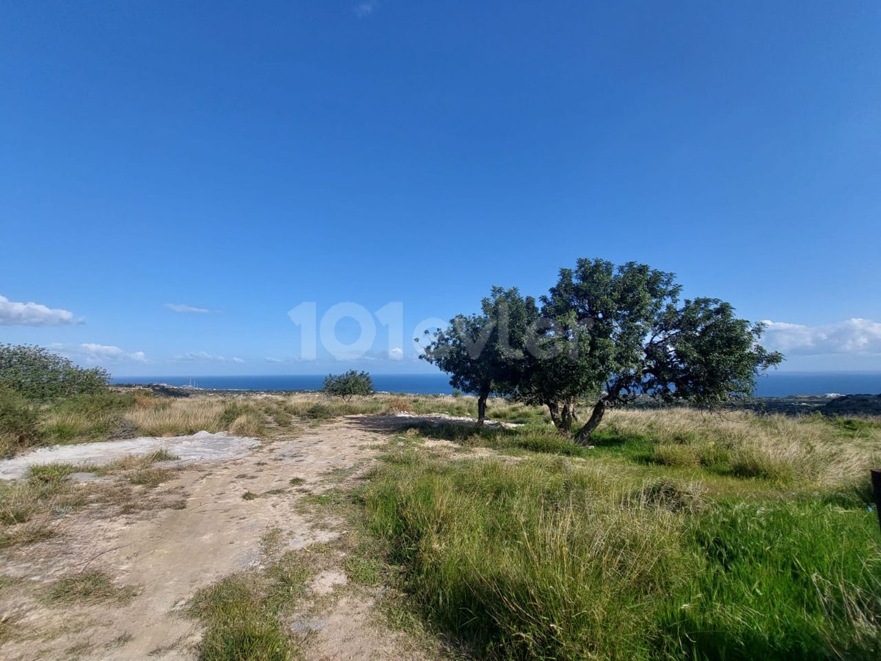 Grundstücke zu verkaufen in Arapköy, Kyrenia mit herrlichem Blick