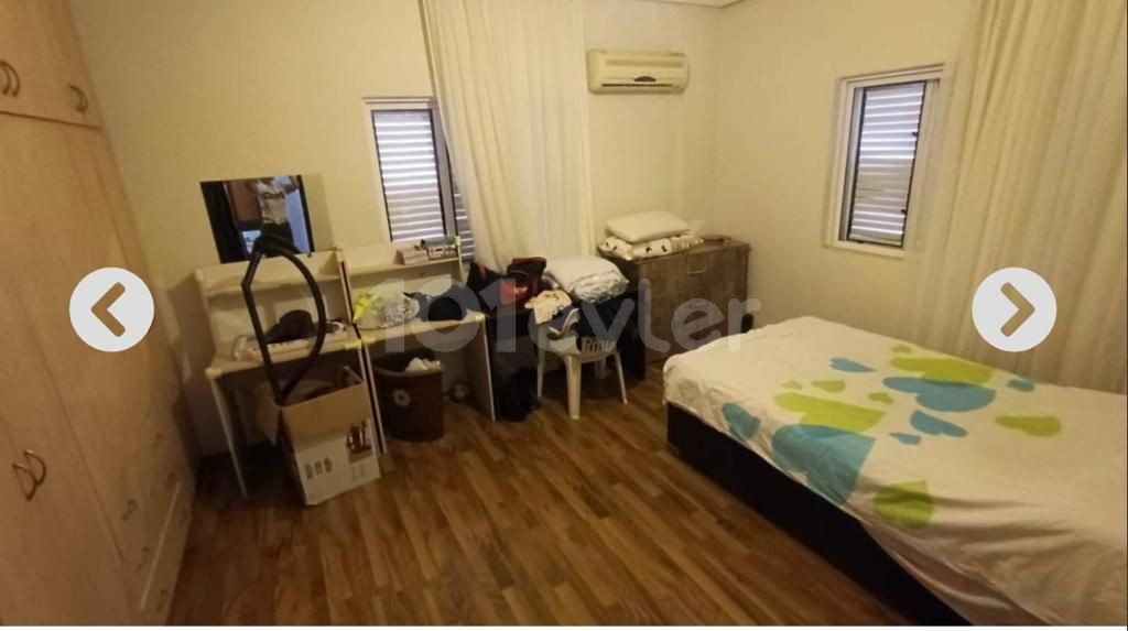 MAĞUSA KARAKOL MAHALLESİNDE SATILIK GENİŞ 3+1 DAİRE