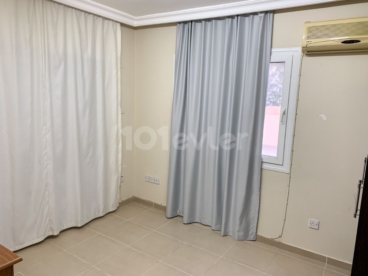 Penthouse Kaufen in Yukarı Girne, Kyrenia