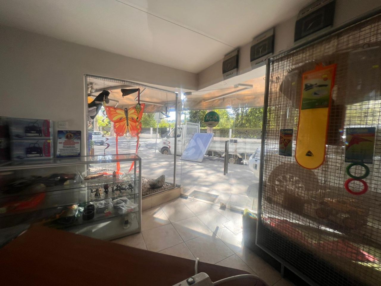 Shop To Rent in Yenişehir, Nicosia