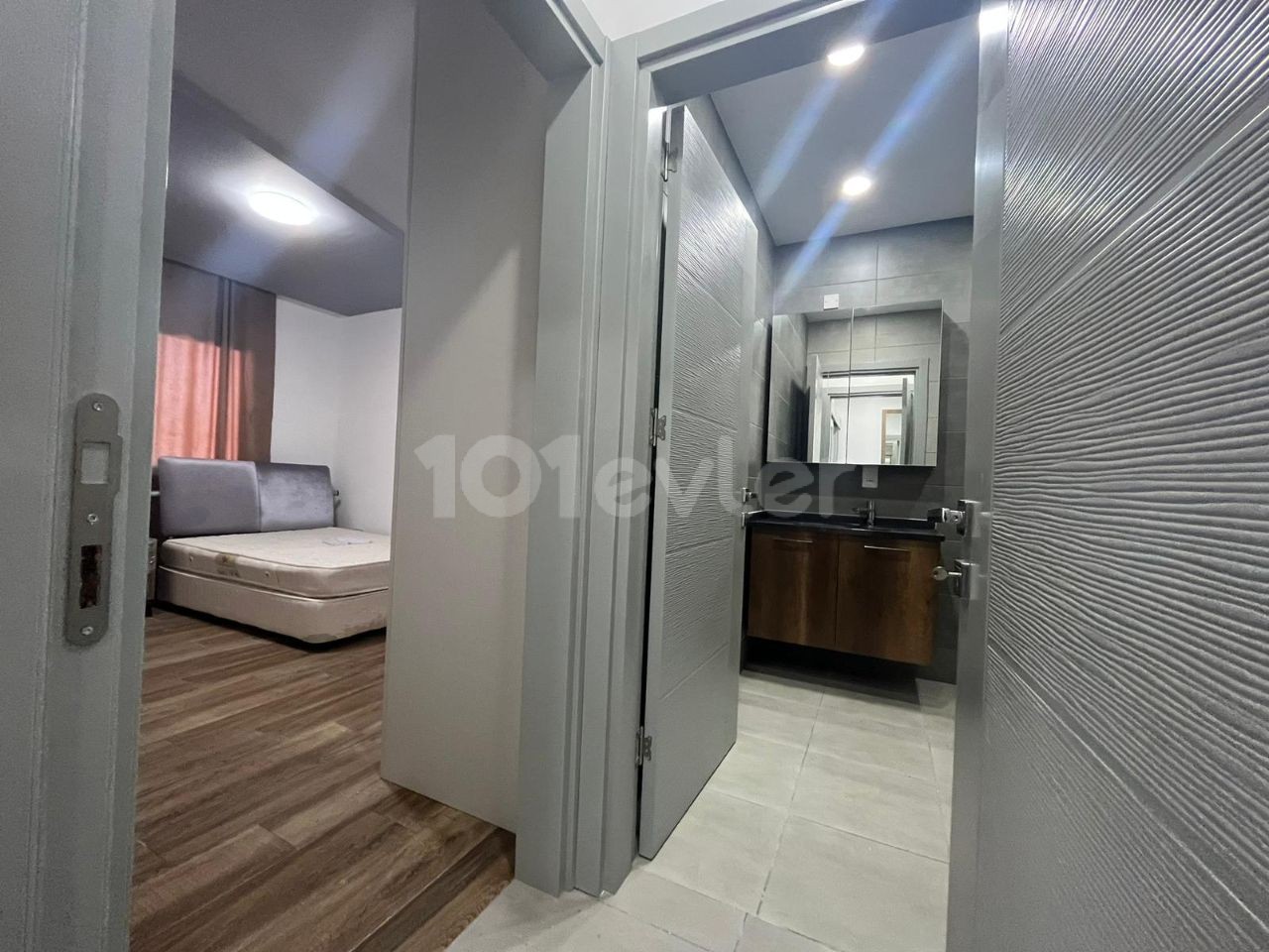 NEUE 2+1 ENSUITE LUXUS WOHNUNG ZU VERMIETEN IN LEFKOSA / KUCUKKAYMAKLI GEBIET 