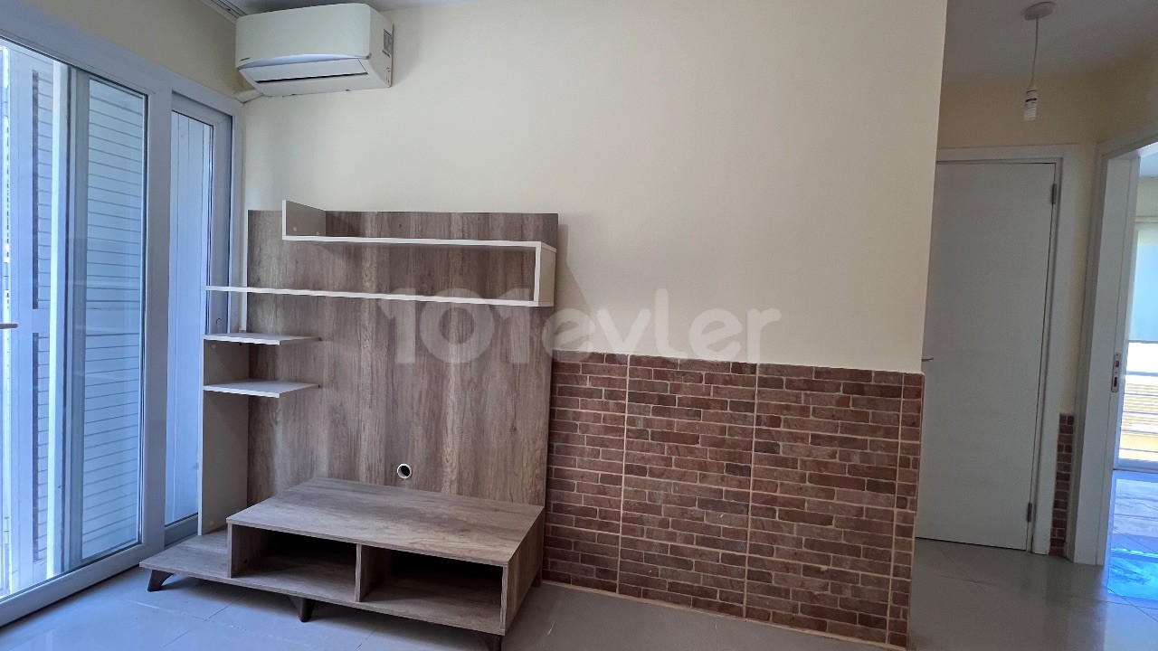 GROUND FLOOR 2+1 APARTMENT FOR SALE IN THE CENTER OF GUINEA ** 