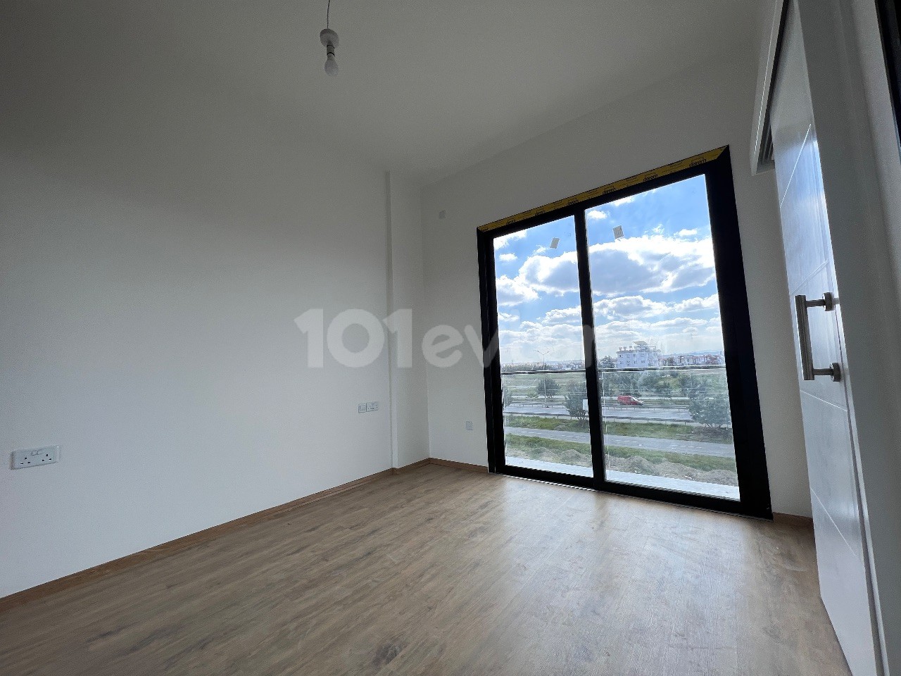 2+1 ENSUITE LUXUSWOHNUNG IN LEFKOŞA/GÖNYELI MIT PREISEN AB 66.400 GBP