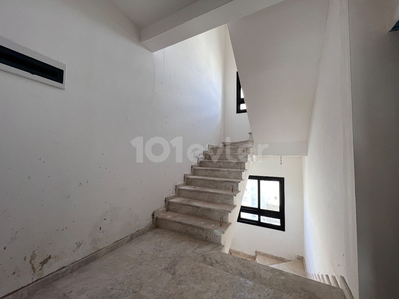 2+1 ENSUITE LUXUSWOHNUNG IN LEFKOŞA/GÖNYELI MIT PREISEN AB 66.400 GBP