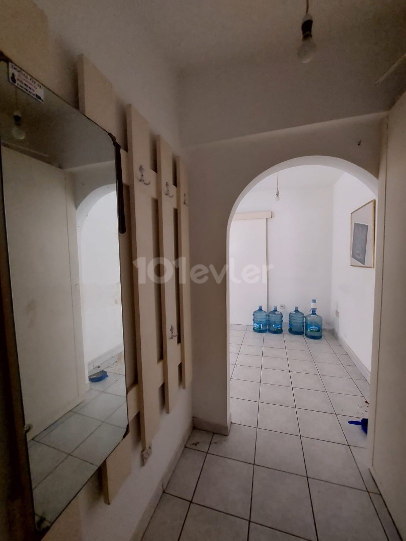 CENTRALLY LOCATED 3+1 APARTMENT FOR SALE IN LEFKOŞA/KÖŞKLÇİFTLİK REGION