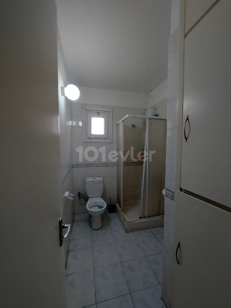 CENTRALLY LOCATED 3+1 APARTMENT FOR SALE IN LEFKOŞA/KÖŞKLÇİFTLİK REGION