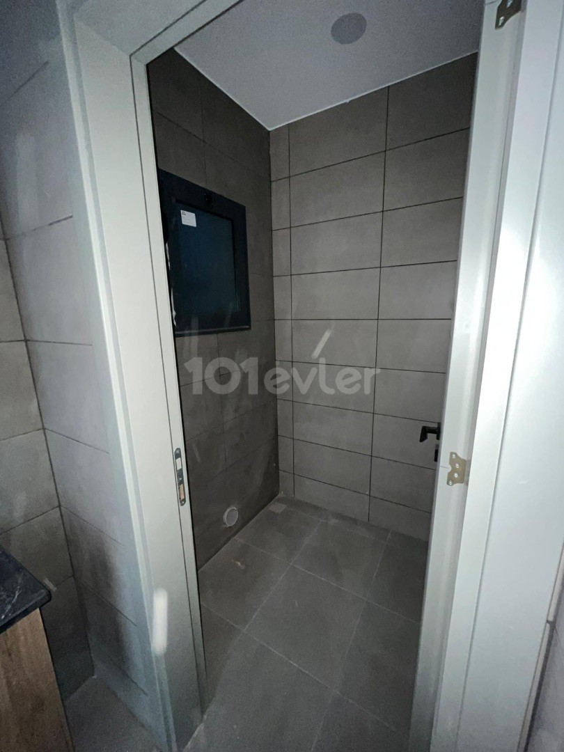 3+1 DELUXE APARTMENT IN LEFKOŞA/KÜÇÜKKAYMAKLI AREA