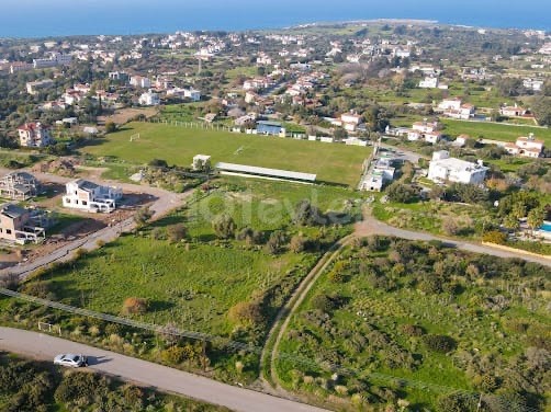 5. 493. 28 m2 PROJEKTVORBEREITETES GELÄNDE MIT DAP UND MEERESBLICK MIT STRASSENGENEHMIGUNG IN DER REGION GIRNE / AGTIAKA' 