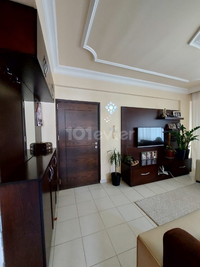 3+1 1ST FLOOR APARTMENT FOR SALE IN LEFKOŞA / BEACH AREA VERY CLOSE TO THE MAIN STREET 