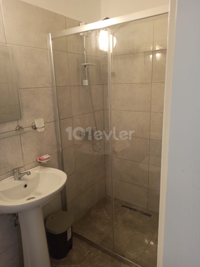 COMMERCIALIZED ENSUITE 3+1 APARTMENT ON THE MAIN STREET IN LEFKOŞA/KAYMAKLI AREA