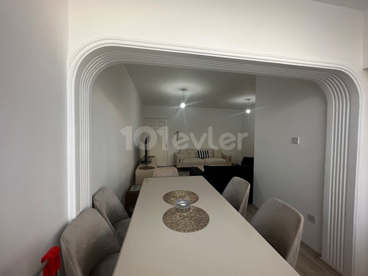 CORNER 2+1 APARTMENT ON THE 1ST FLOOR IN LEFKOŞA / NEWKENT AREA 