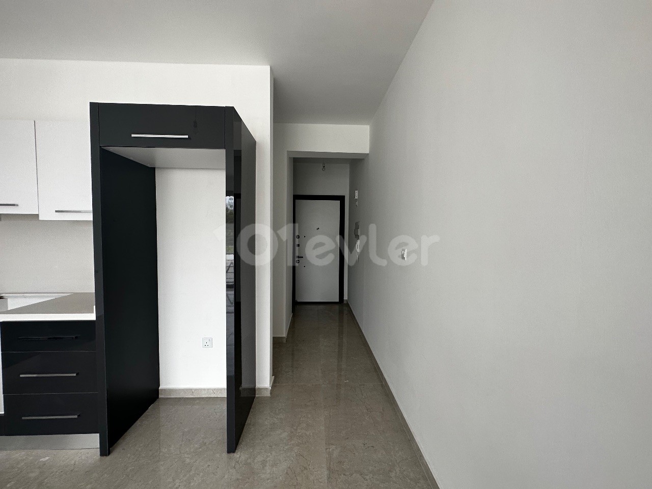 2+1 APARTMENTS WITH QUALITY WORKMANSHIP AND AN ELITE LOCATION IN THE METEHAN REGION OF LEFKOŞA 