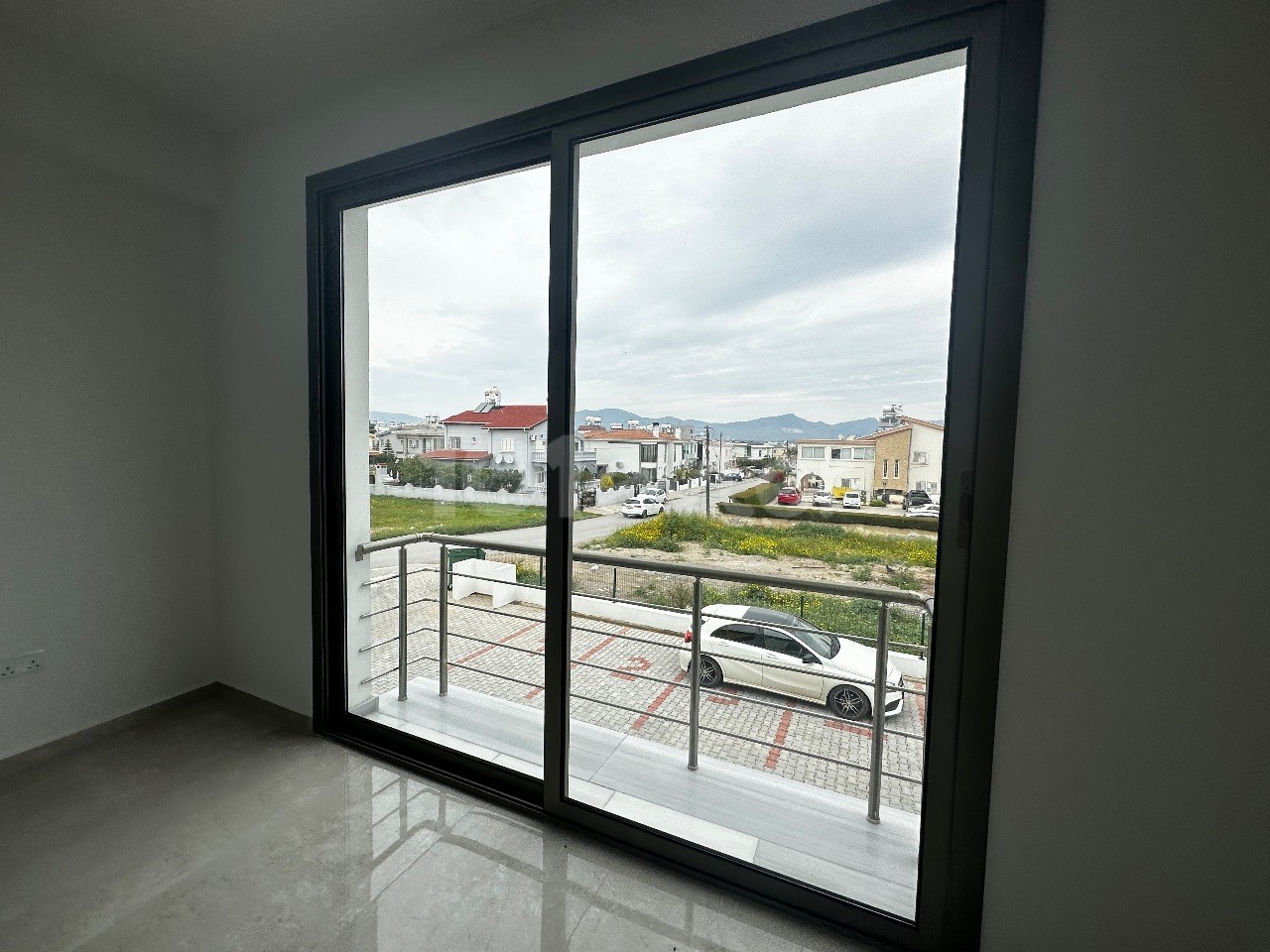 2+1 APARTMENTS WITH QUALITY WORKMANSHIP AND AN ELITE LOCATION IN THE METEHAN REGION OF LEFKOŞA 