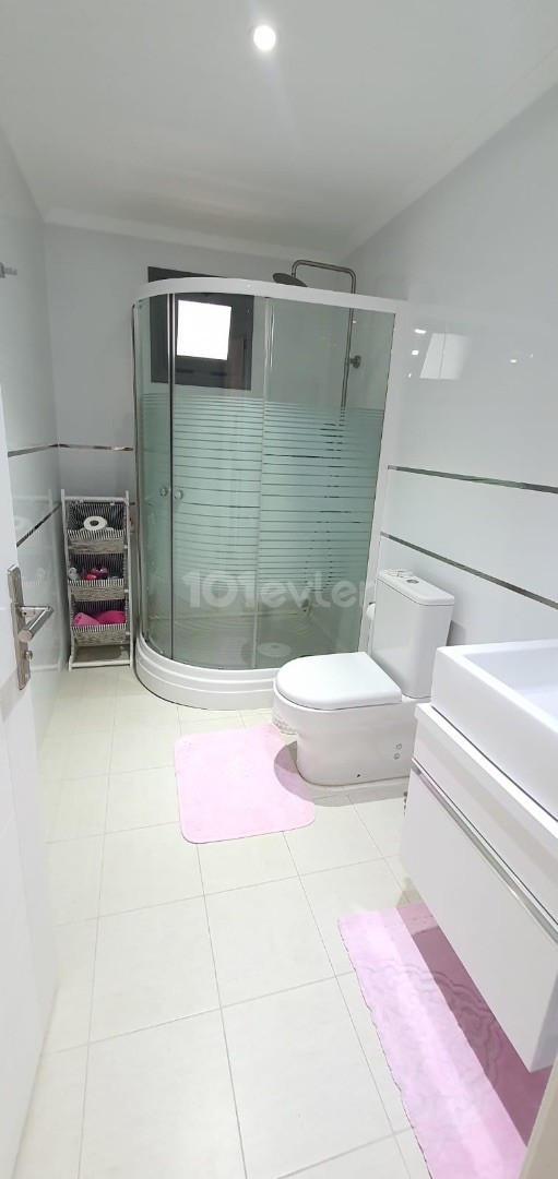 3+1 ENSUITE 1. STOCK LUXUS-WOHNUNG IN LEFKOŞA / HAMİTKÖY