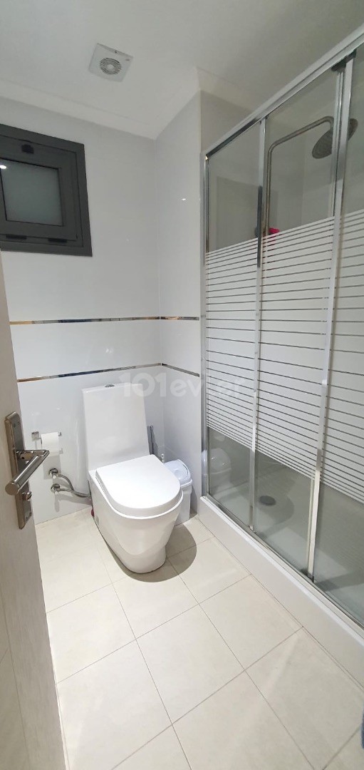 3+1 ENSUITE 1ST FLOOR LUXURY APARTMENT IN LEFKOŞA / HAMİTKÖY