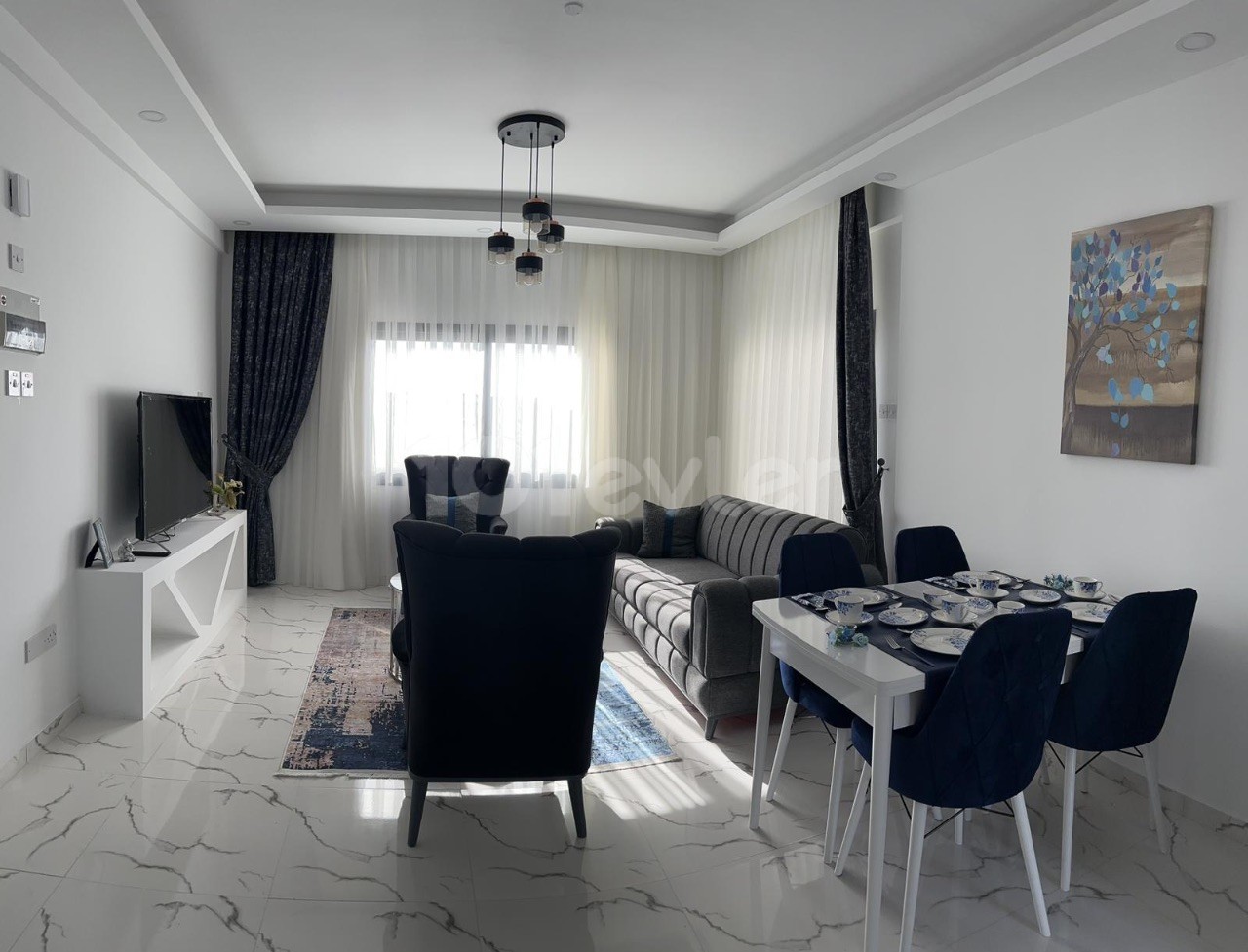 2+1 VOLL MÖBLIERTES PENTHOUSE IN GİRNE / ESSNTEPE 