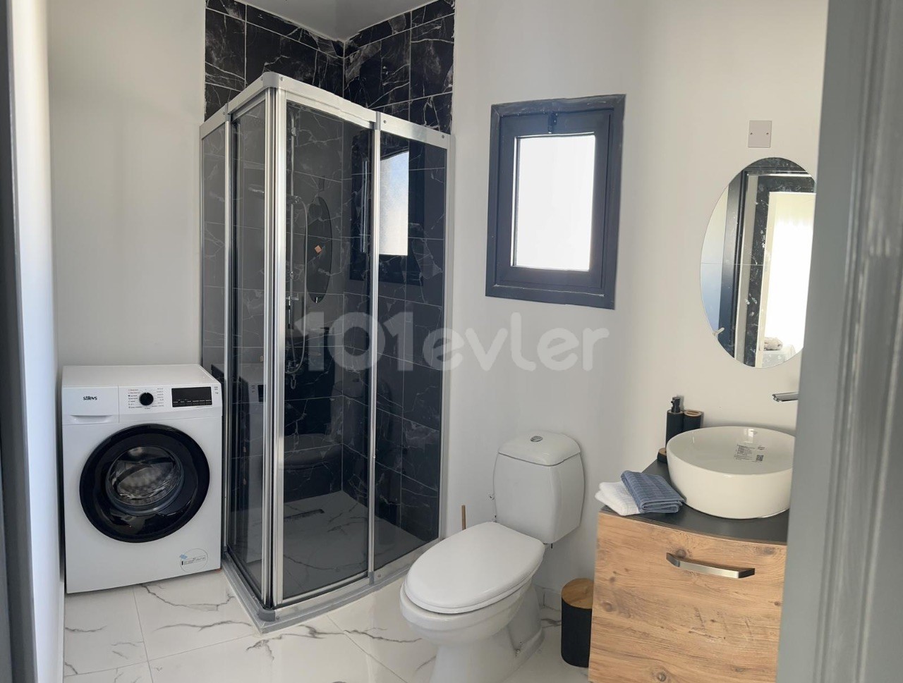 2+1 VOLL MÖBLIERTES PENTHOUSE IN GİRNE / ESSNTEPE 