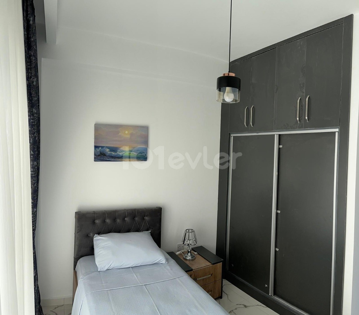 2+1 VOLL MÖBLIERTES PENTHOUSE IN GİRNE / ESSNTEPE 