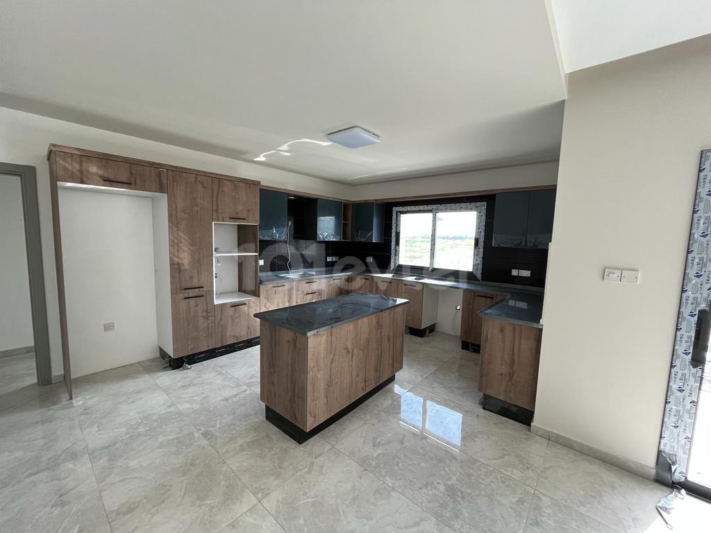 LAST 3 LUXURIOUS FLATS IN NICOSIA/ KÜÇÜKKAYMAKLI