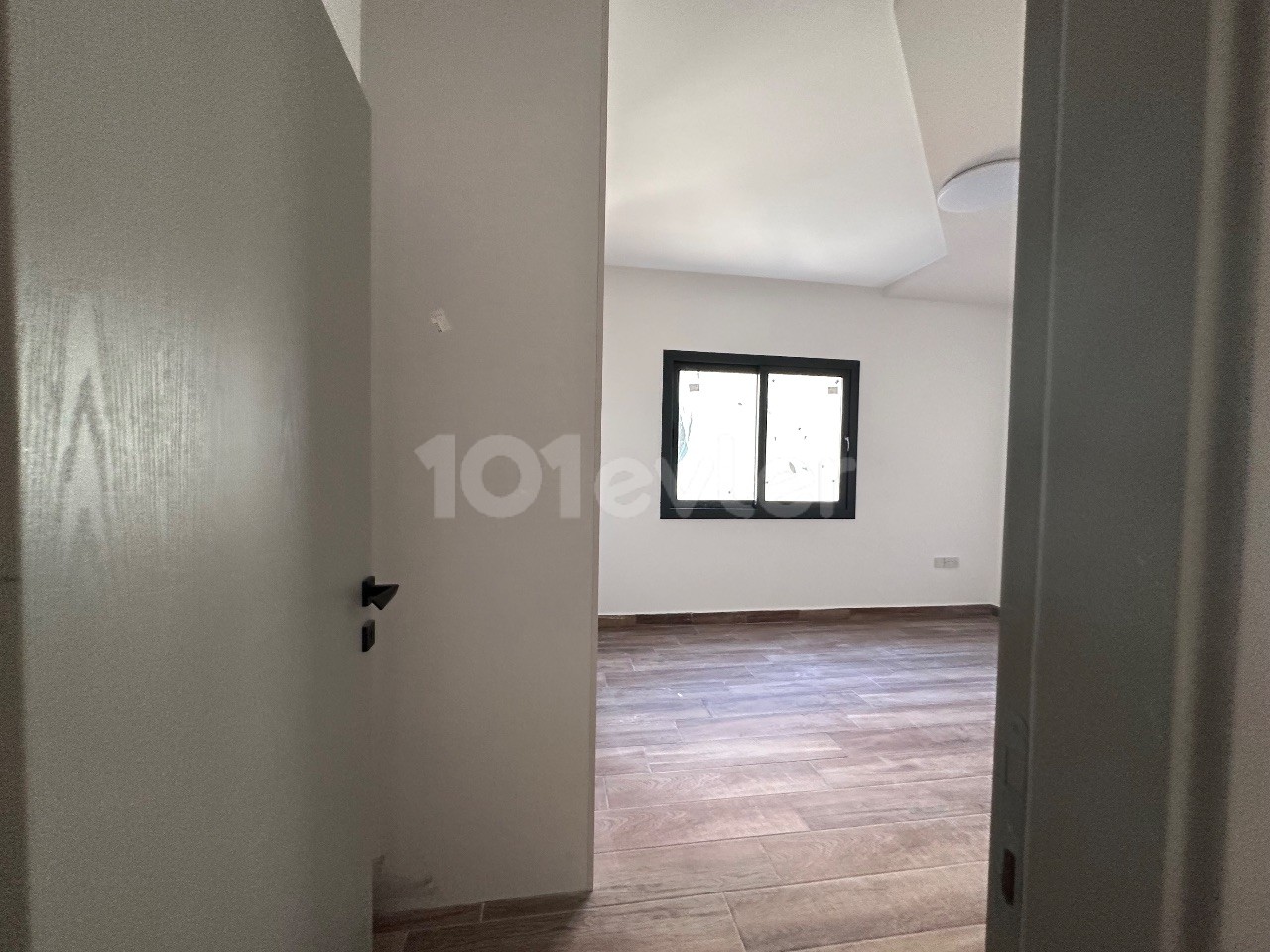 LEFKOŞA / KAYMAKLI BÖLGESİNDE 3+ 1 LÜKS DAİRE