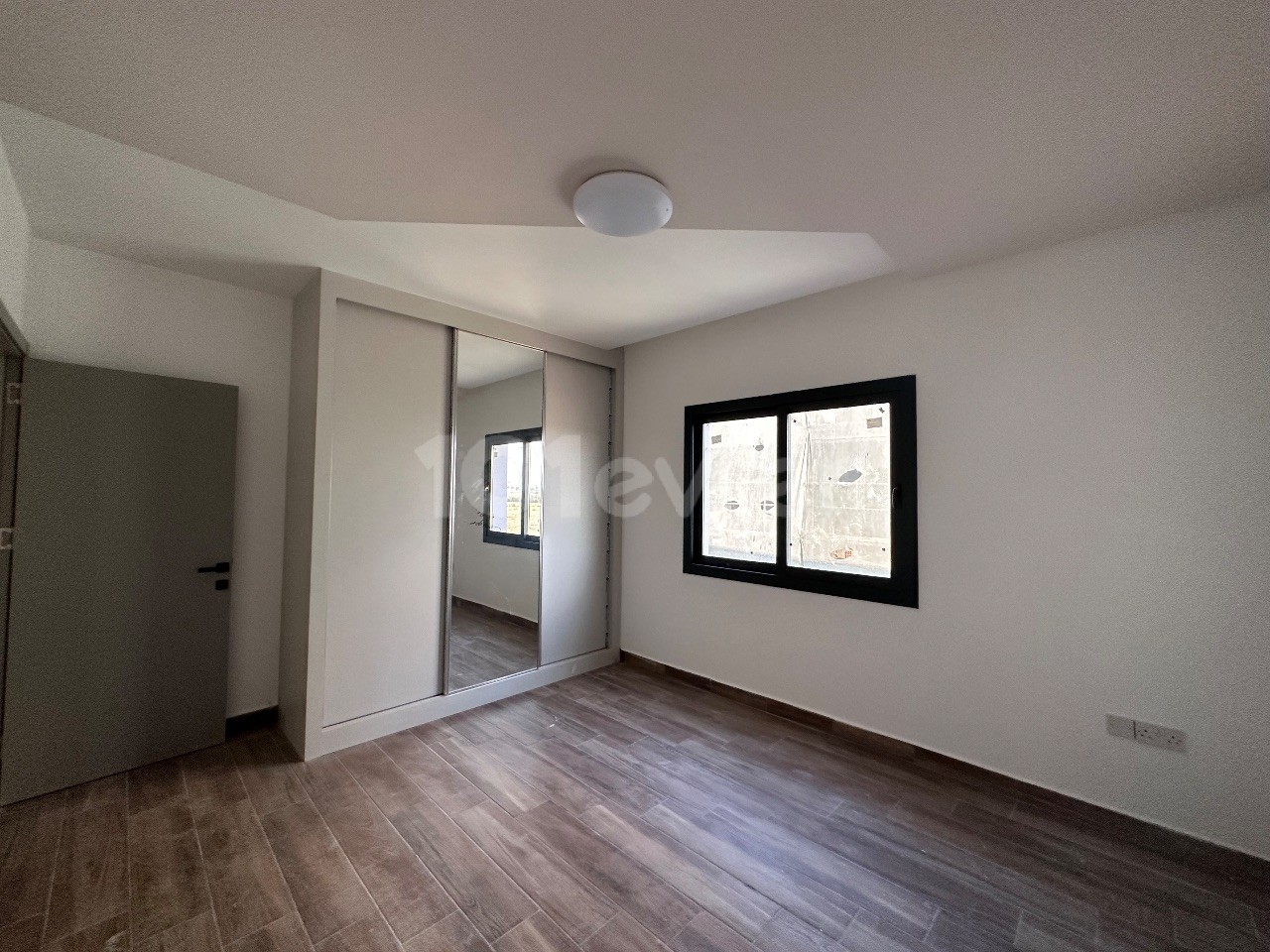 3+ 1 LUXURY FLAT IN NICOSIA / KAYMAKLI AREA