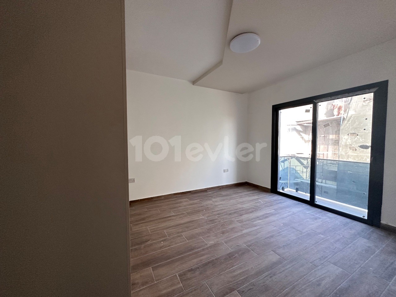 3+ 1 LUXURY FLAT IN NICOSIA / KAYMAKLI AREA