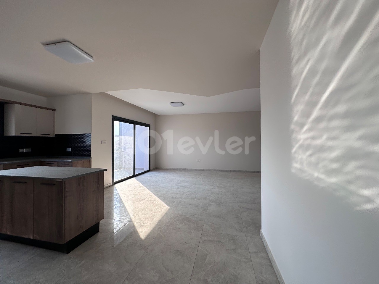 3+ 1 LUXURY FLAT IN NICOSIA / KAYMAKLI AREA