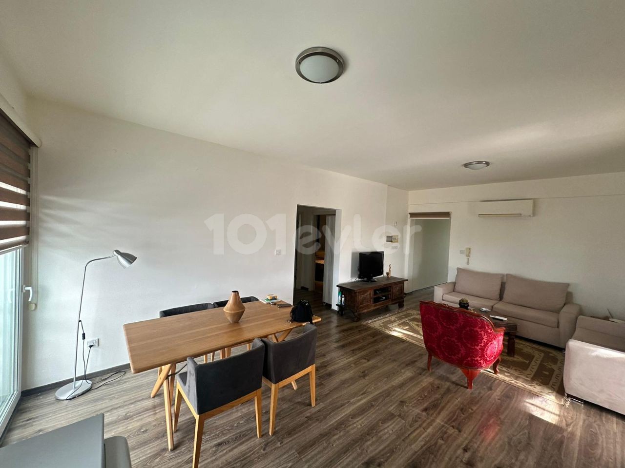 2+1 Penthouse zur Miete in der Gegend von Nikosia Yenikent