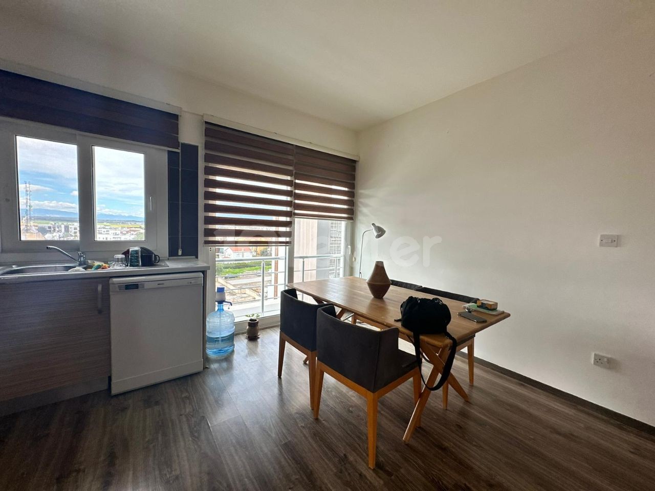 2+1 Penthouse zur Miete in der Gegend von Nikosia Yenikent