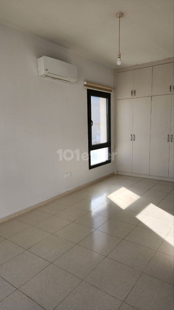 Commercial 3+1 Flat in Küçük Kaymaklı Area