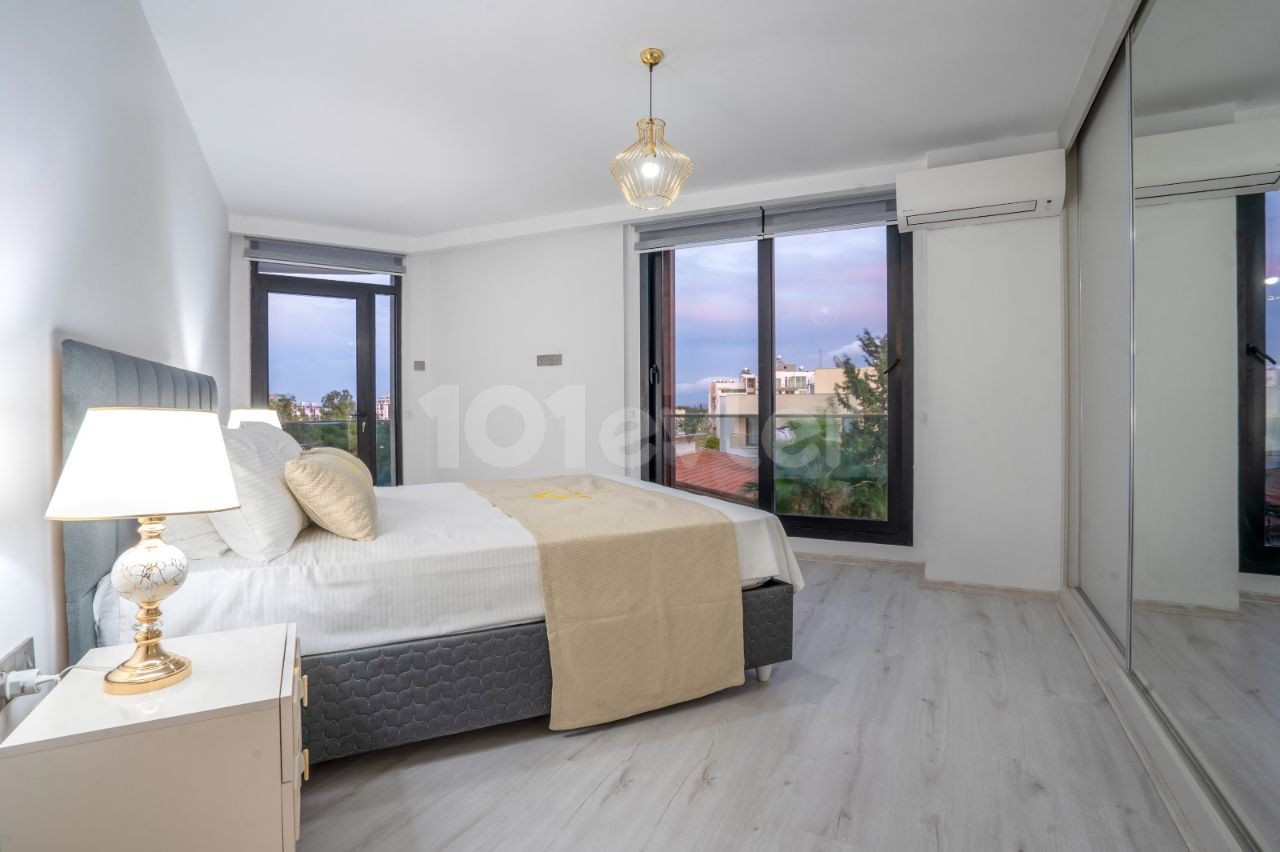 Luxury furnished 2+1 rental in the center of Kyrenia