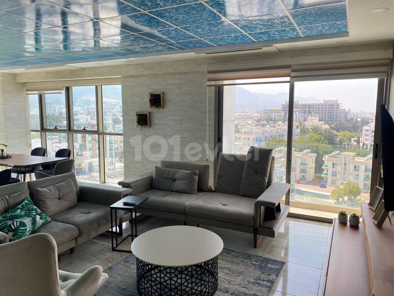 Penthouse To Rent in Girne Merkez, Kyrenia