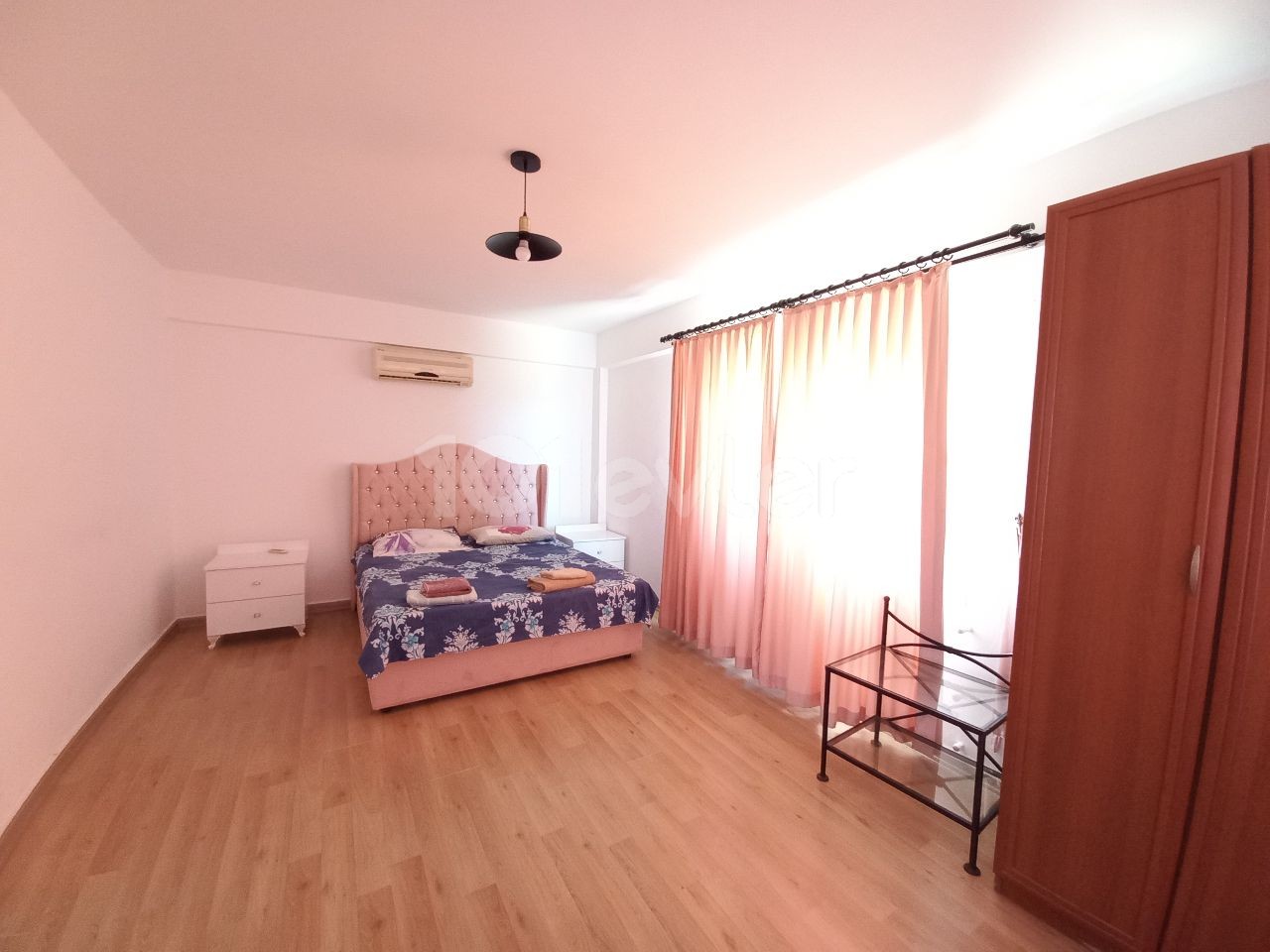 Girne Esentepe bölgesinde kiralık 4+1 full eşyalı villa