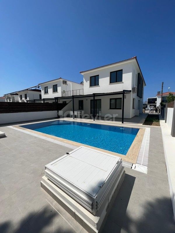 Luxury furnished 4+1 villa for rent with pool in the center of Kyrenia